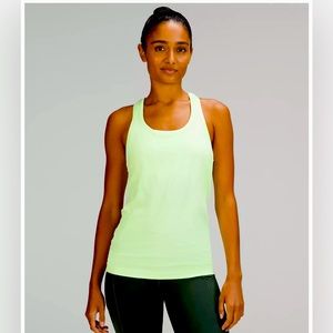 Lululemon tank top